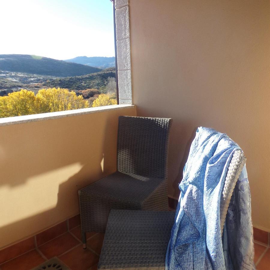 Pendan De Gredos Vila San Martín del Pimpollar Exterior foto