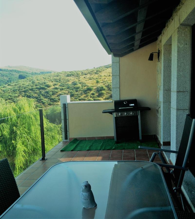 Pendan De Gredos Vila San Martín del Pimpollar Exterior foto